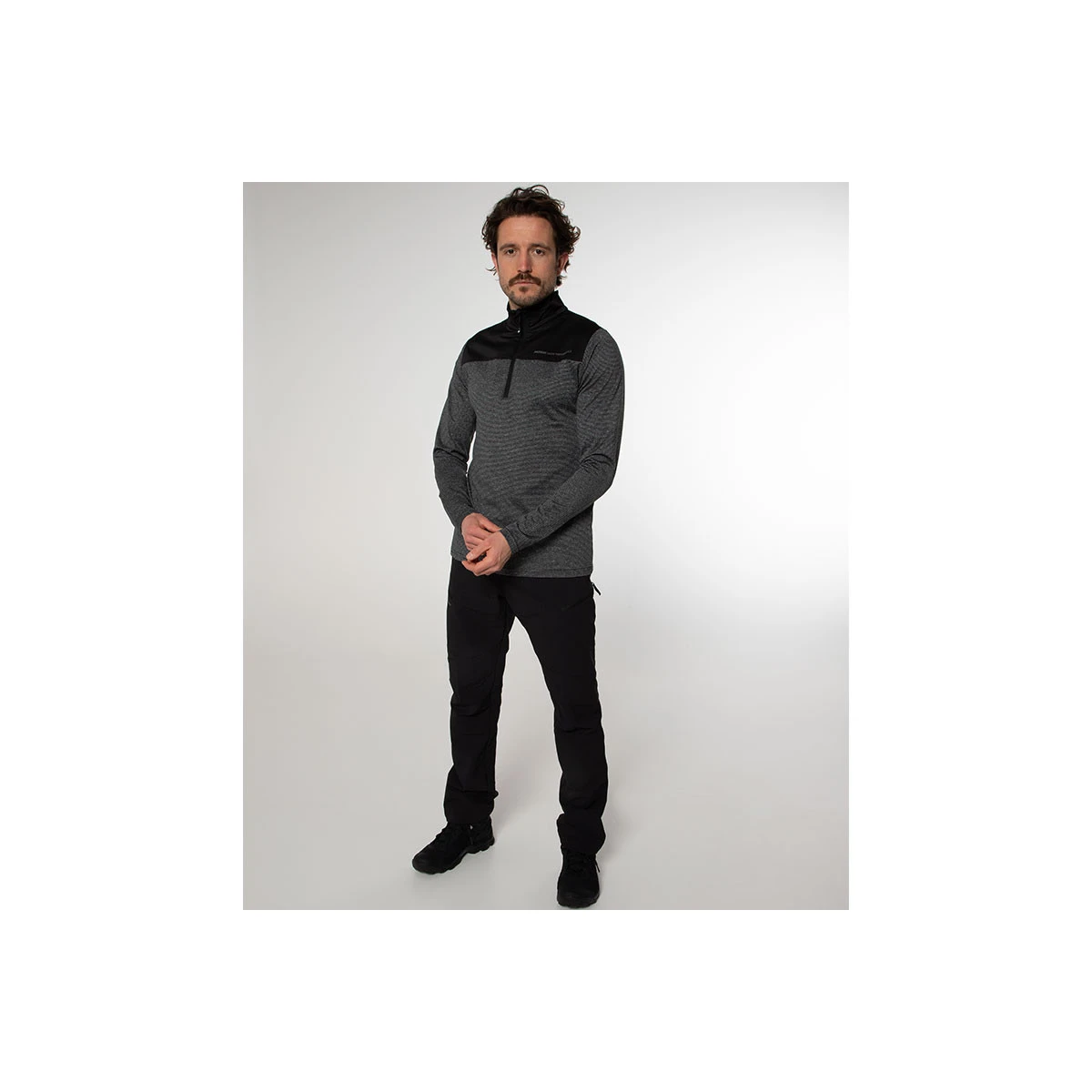 Top Protest Blink 1/4 Zip Top 5 Top Protest Blink 1/4 Zip Top – Image 3